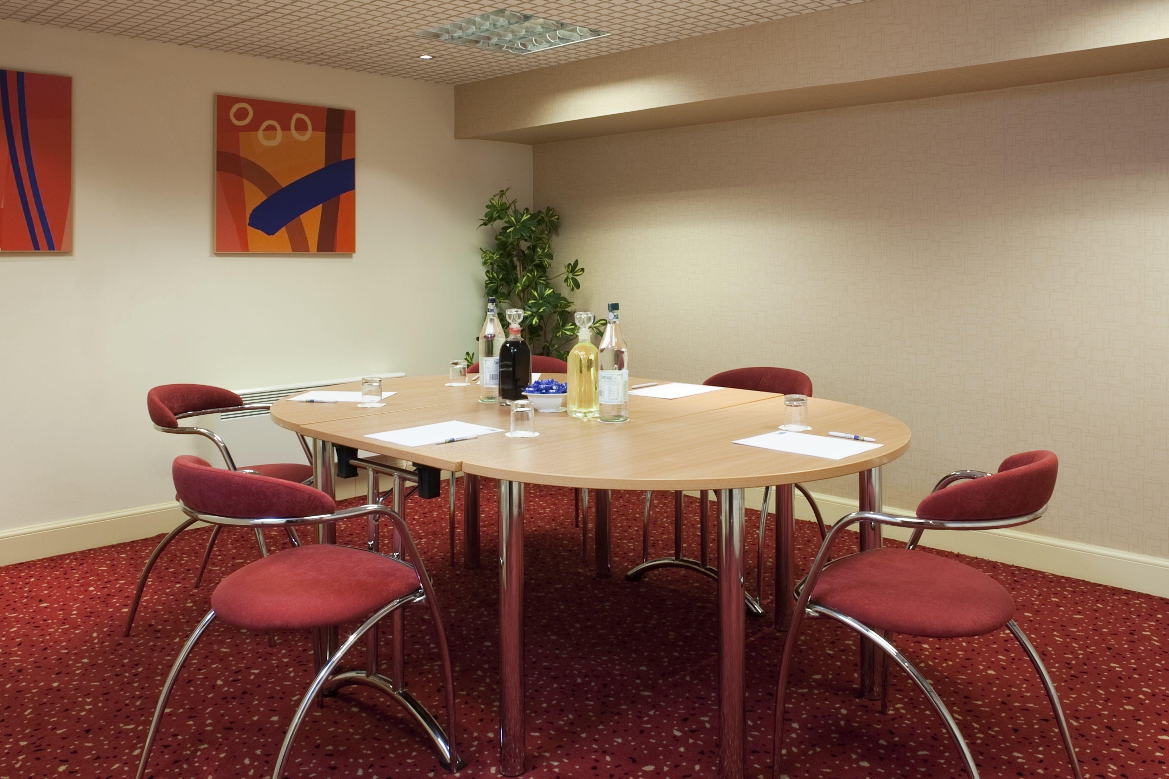 Holiday Inn Express Edinburgh City Centre By Ihg, Edinburgh