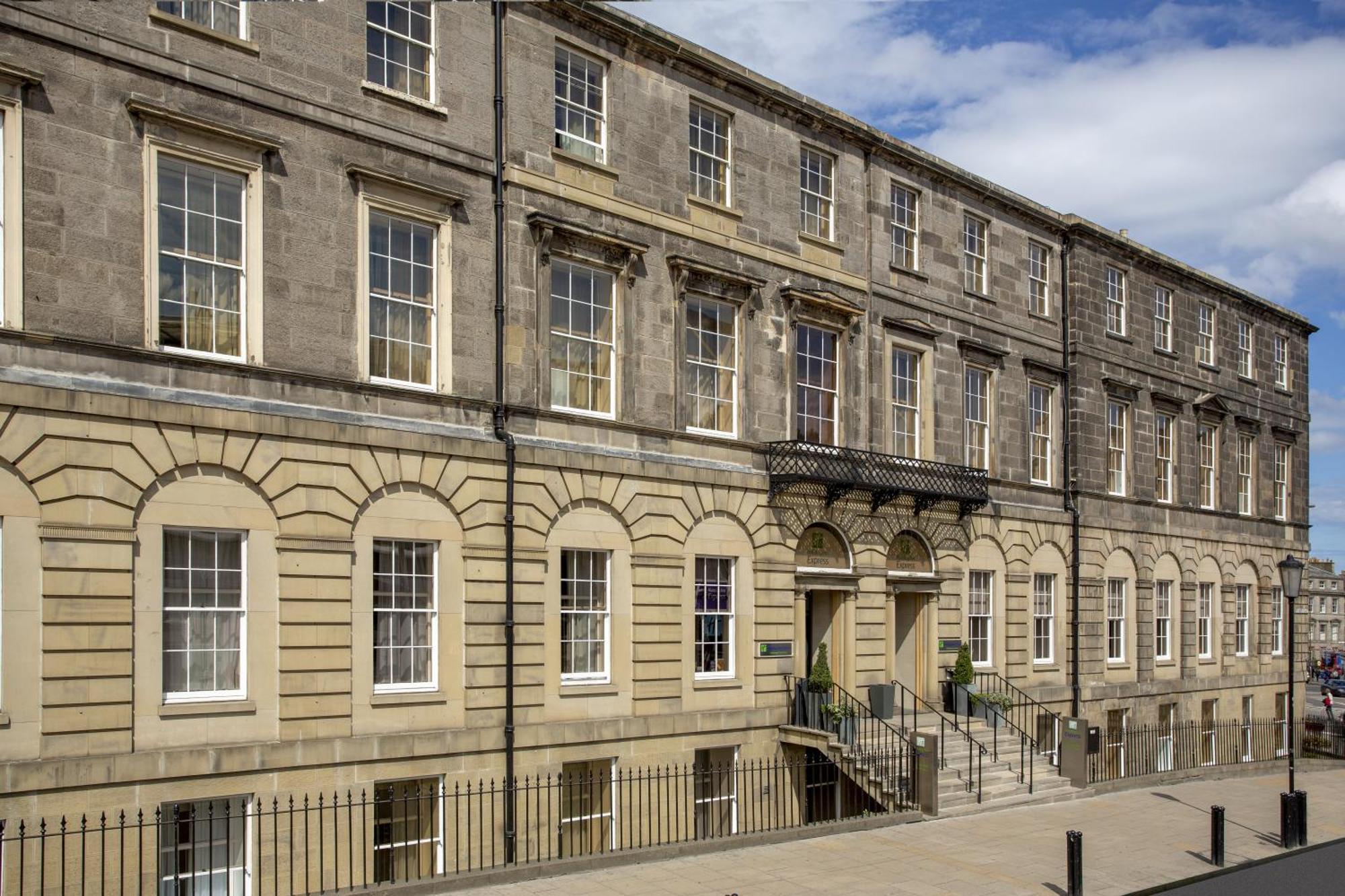 Holiday Inn Express Edinburgh City Centre By Ihg — Fotos 2
