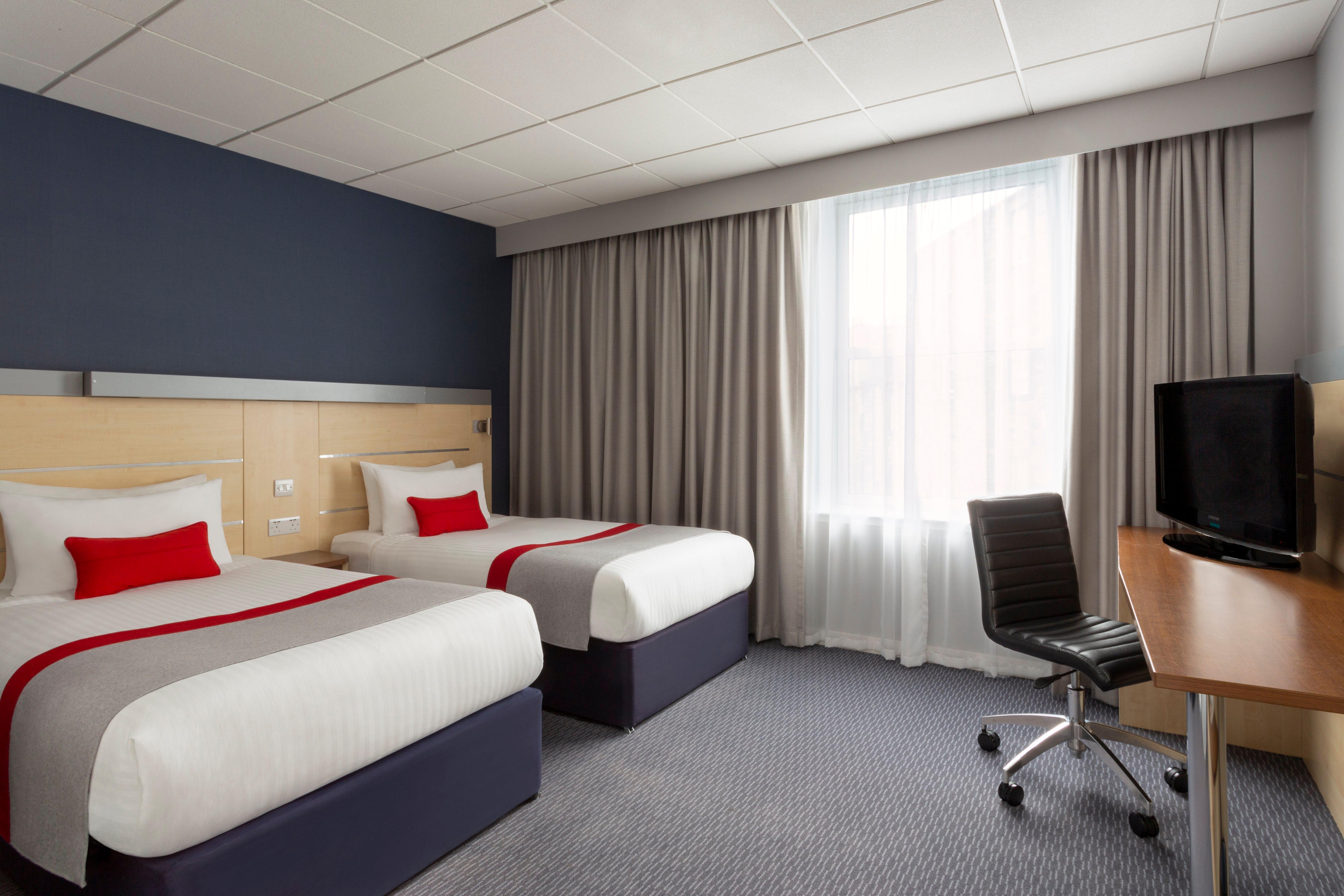 Holiday Inn Express Edinburgh City Centre By Ihg — Fotos 1
